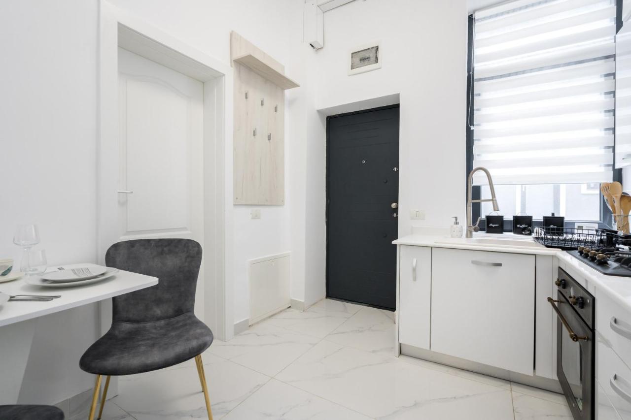 Sunset-Apartment Bucharest Luaran gambar